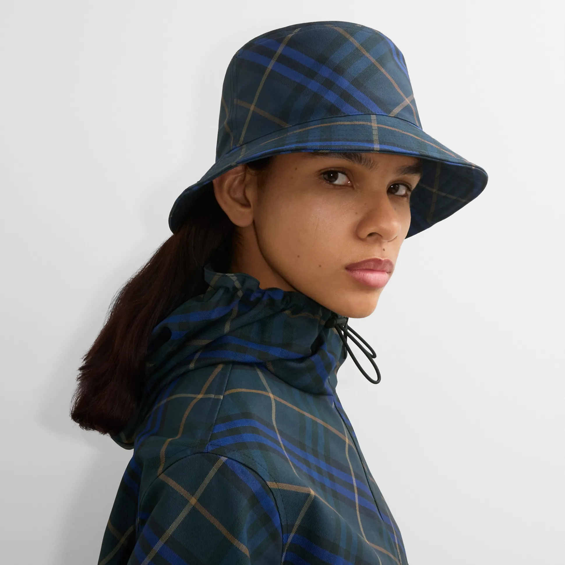 Clearance Burberry Check Twill Bucket Hat Midnight