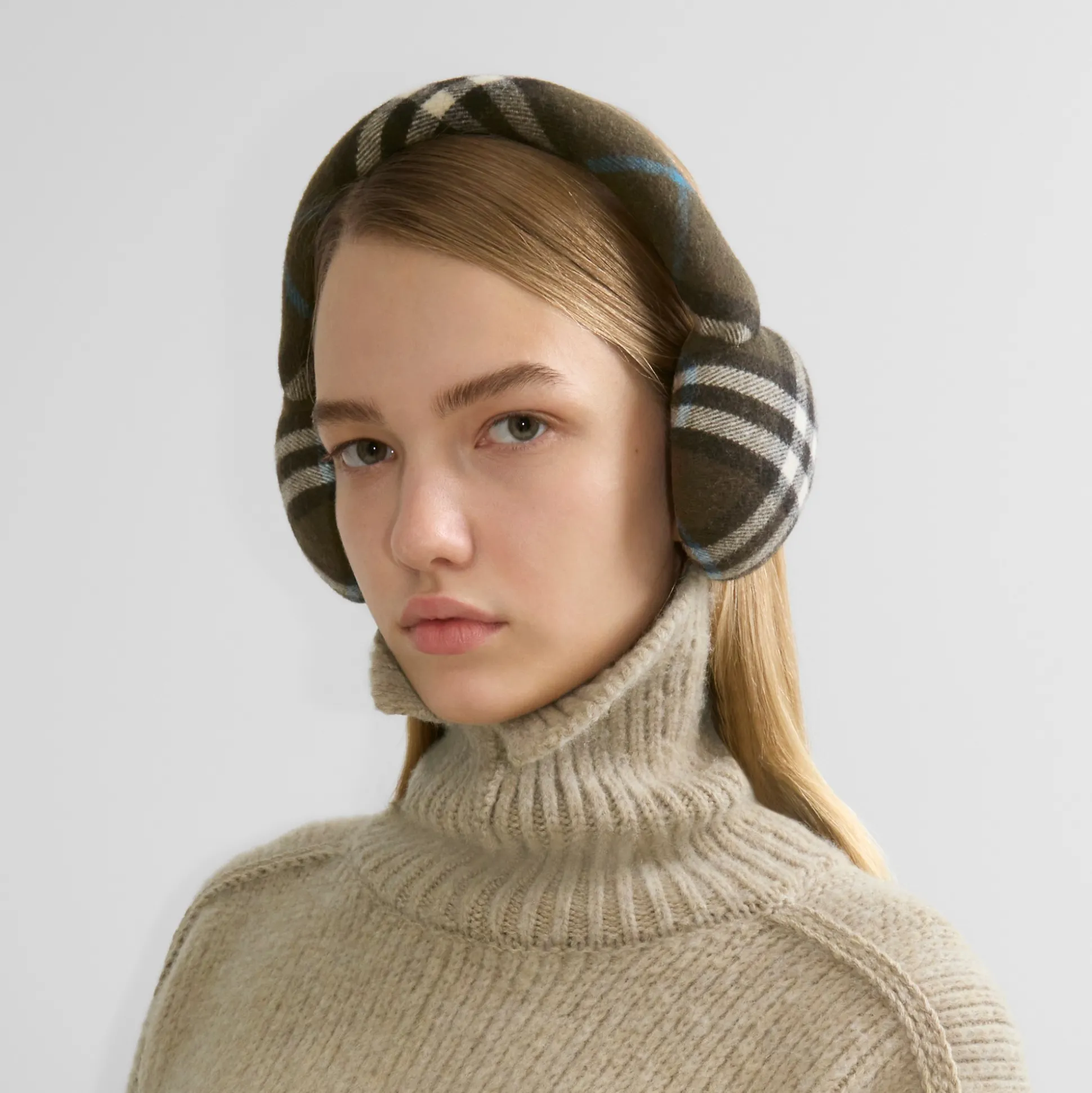 New Burberry Check Wool Earmuffs Snug