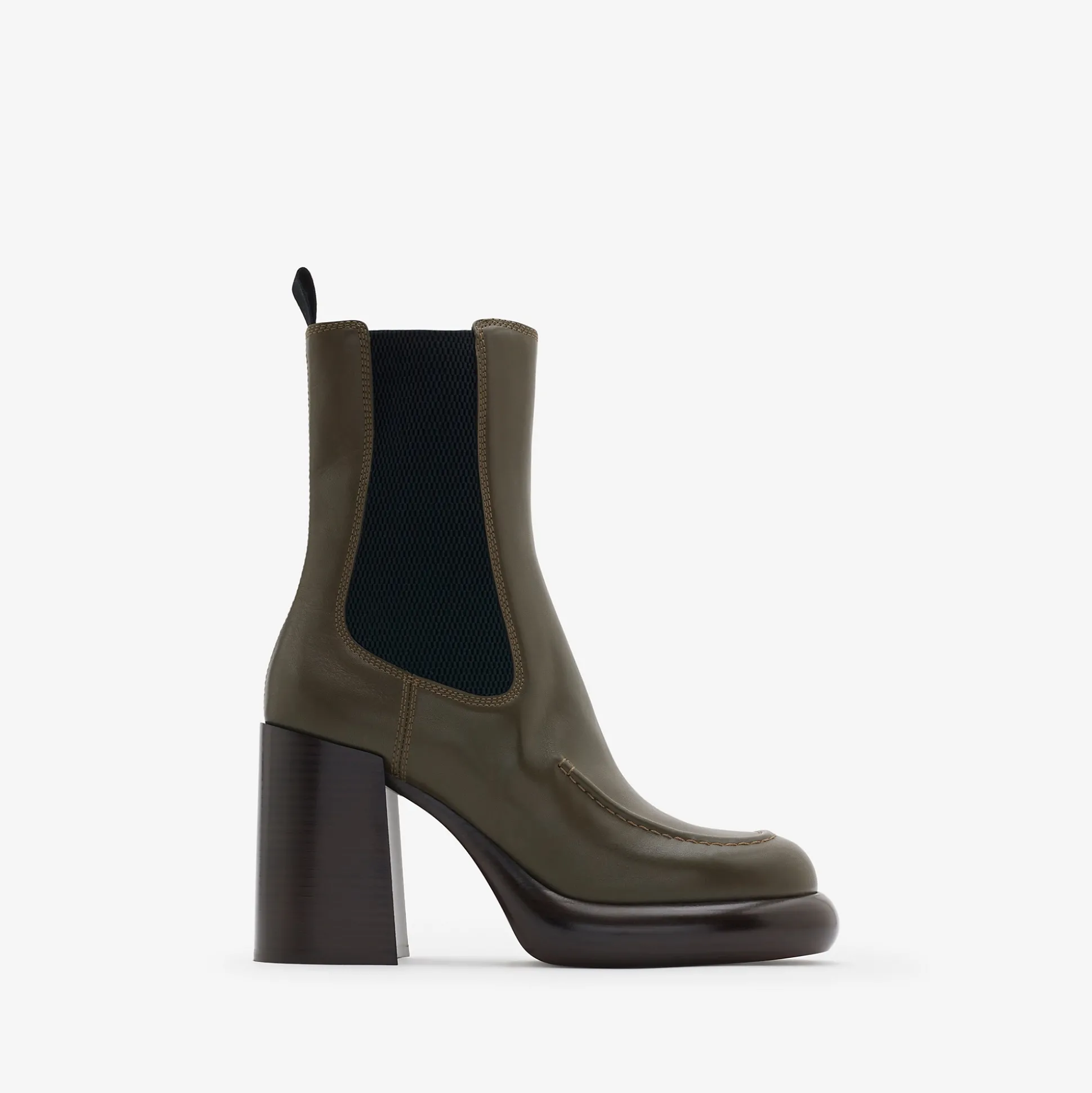 Discount Burberry Leather Wedge Chelsea Boots Loch