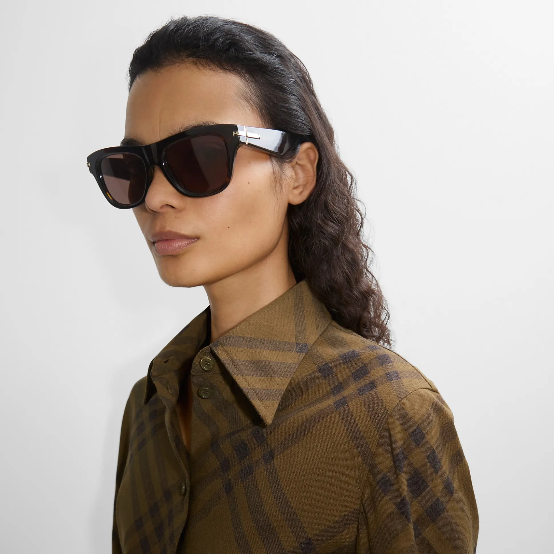 Online Burberry Logo Bar Square Sunglasses Darkhavana