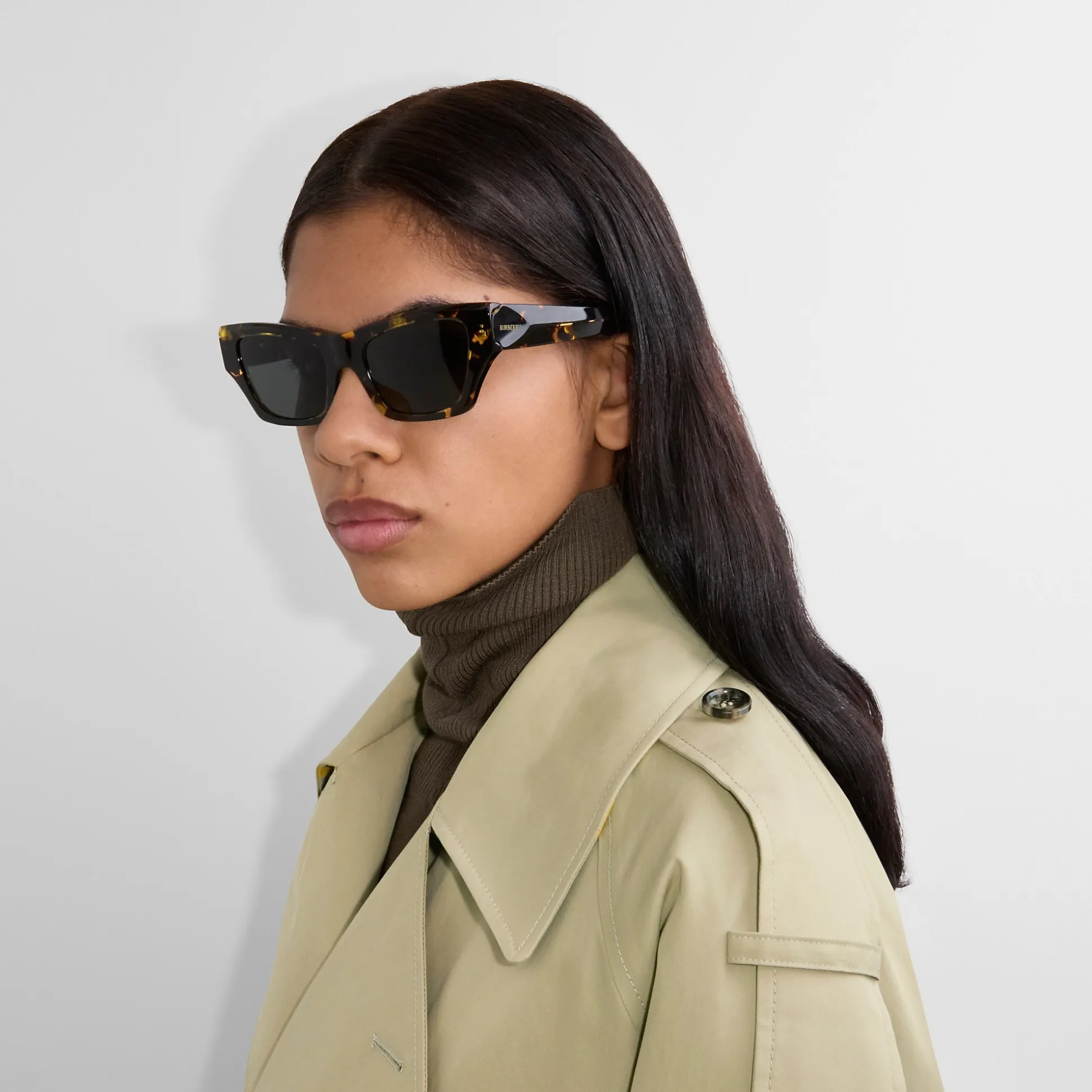 Fashion Burberry Shield Facet Cat-eye Sunglasses Yellowhavana